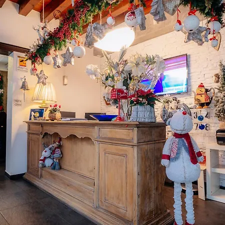 ホテル A Casa Di V-ale トレヴィーゾ