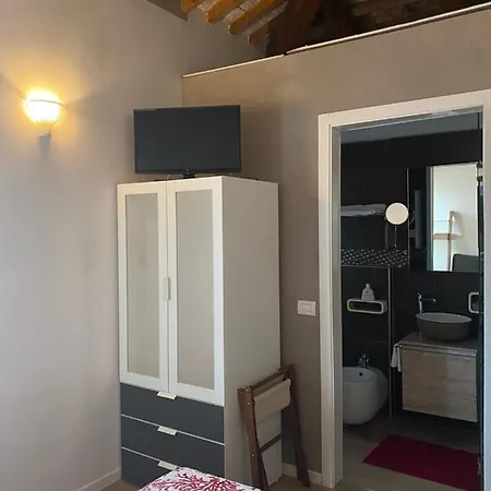 A Casa Di V-ale 酒店 3*