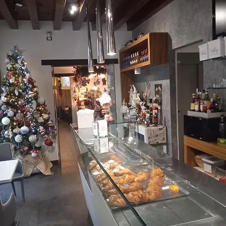 A Casa Di V-ale 3*
