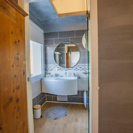 A Casa Di V-ale 3*