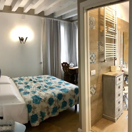 A Casa Di V-ale 3* トレヴィーゾ