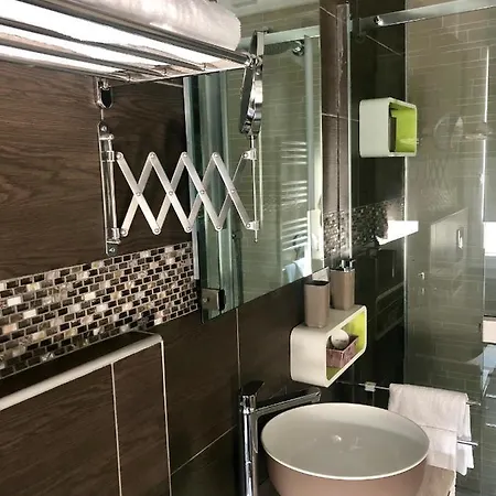 A Casa Di V-ale ホテル 3*