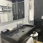A Casa Di V-ale Ξενοδοχείο 3*
