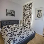 A Casa Di V-ale