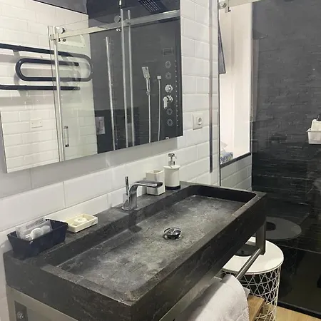 A Casa Di V-ale Hotel 3*