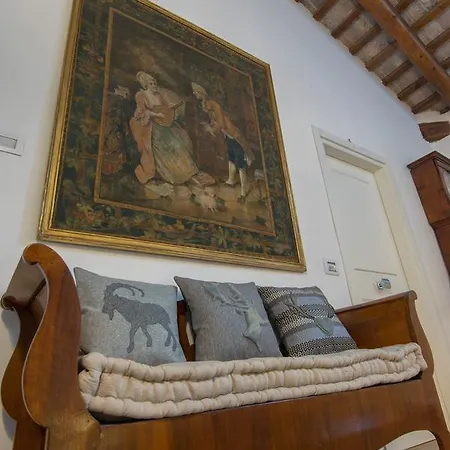 A Casa Di V-ale Hotel