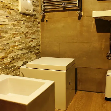 Ξενοδοχείο A Casa Di V-ale 3*