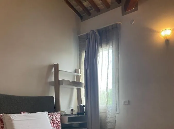 A Casa Di V-ale 3* تريفيزو