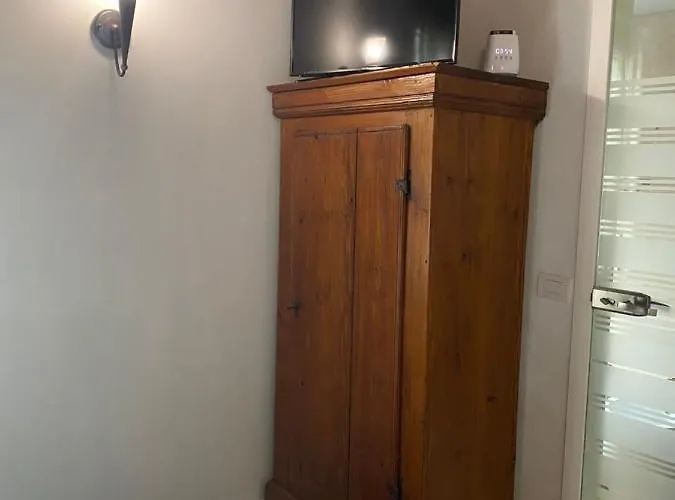 A Casa Di V-ale فندق