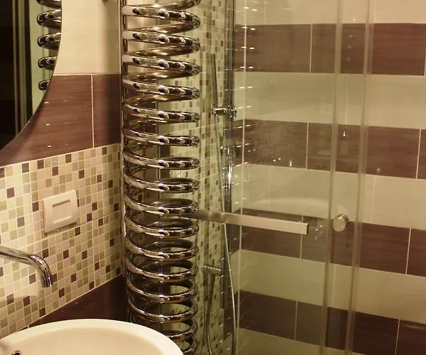 A Casa Di V-ale فندق 3*