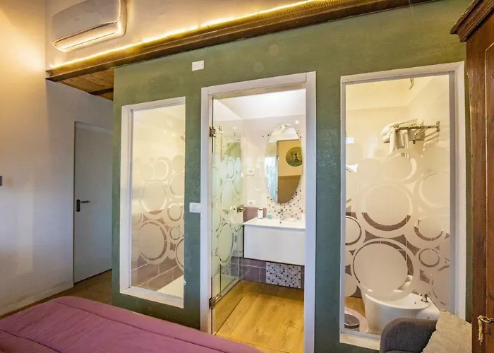 A Casa Di V-ale 3*