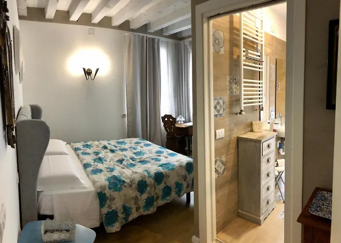 A Casa Di V-ale 3* تريفيزو